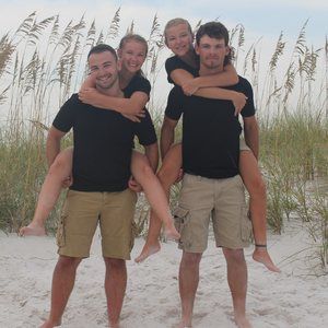 Meet your Posher, Alicia